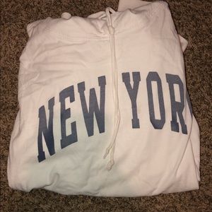 Brandy Melville New York hoodie